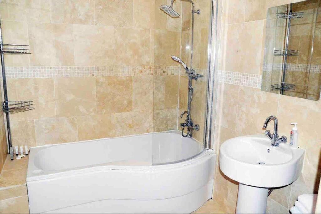 2 Bedrooms, 2 Bathrooms Stunning Penthouse City View Bradford (West Yorkshire) Exterior foto